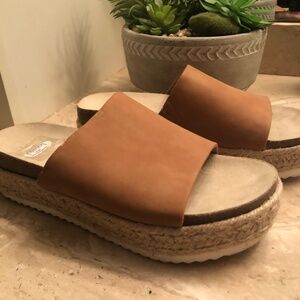 Report 8 slip on sandals